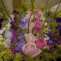 Flower Arrangement 04-09-2010